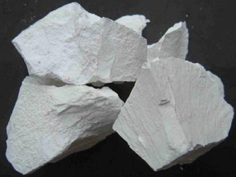 熟石灰粉和生石灰粉有什么區(qū)別？